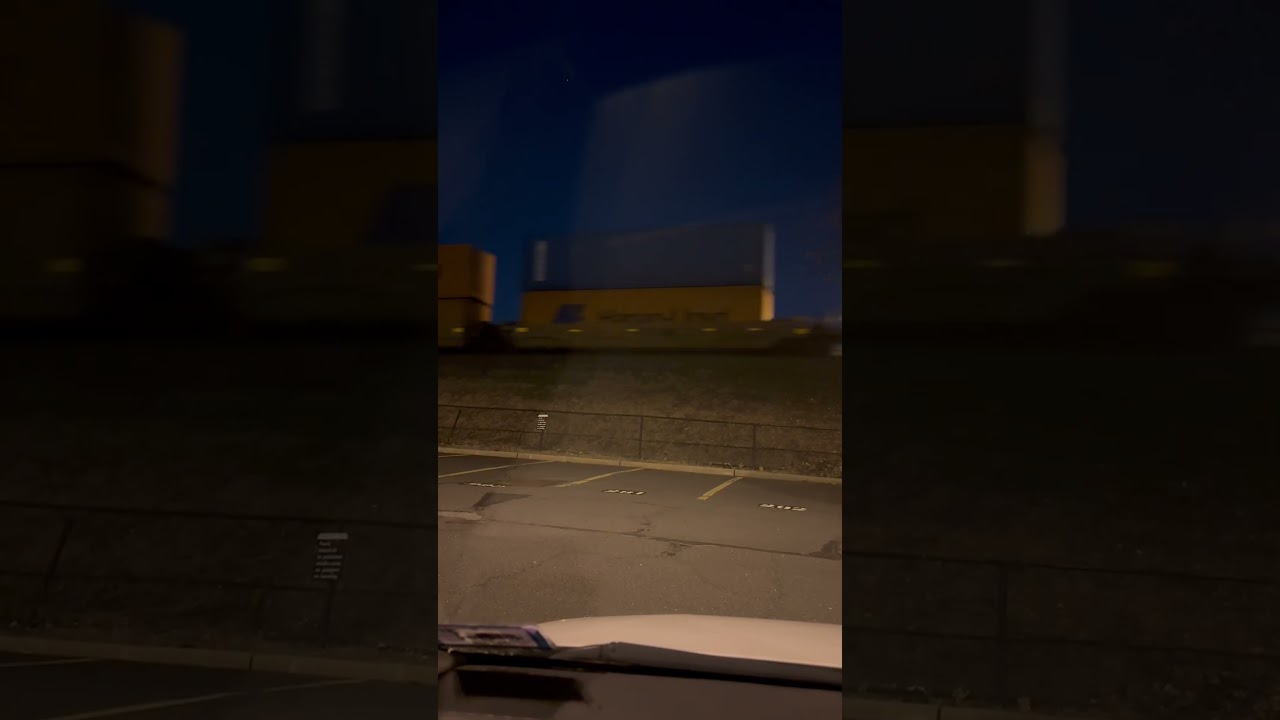 NS 269 passing Union NJ with two NS AC44C6Ms