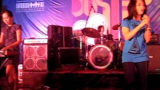 Duster - Dek A Doodle Dandy Live Eastwood City