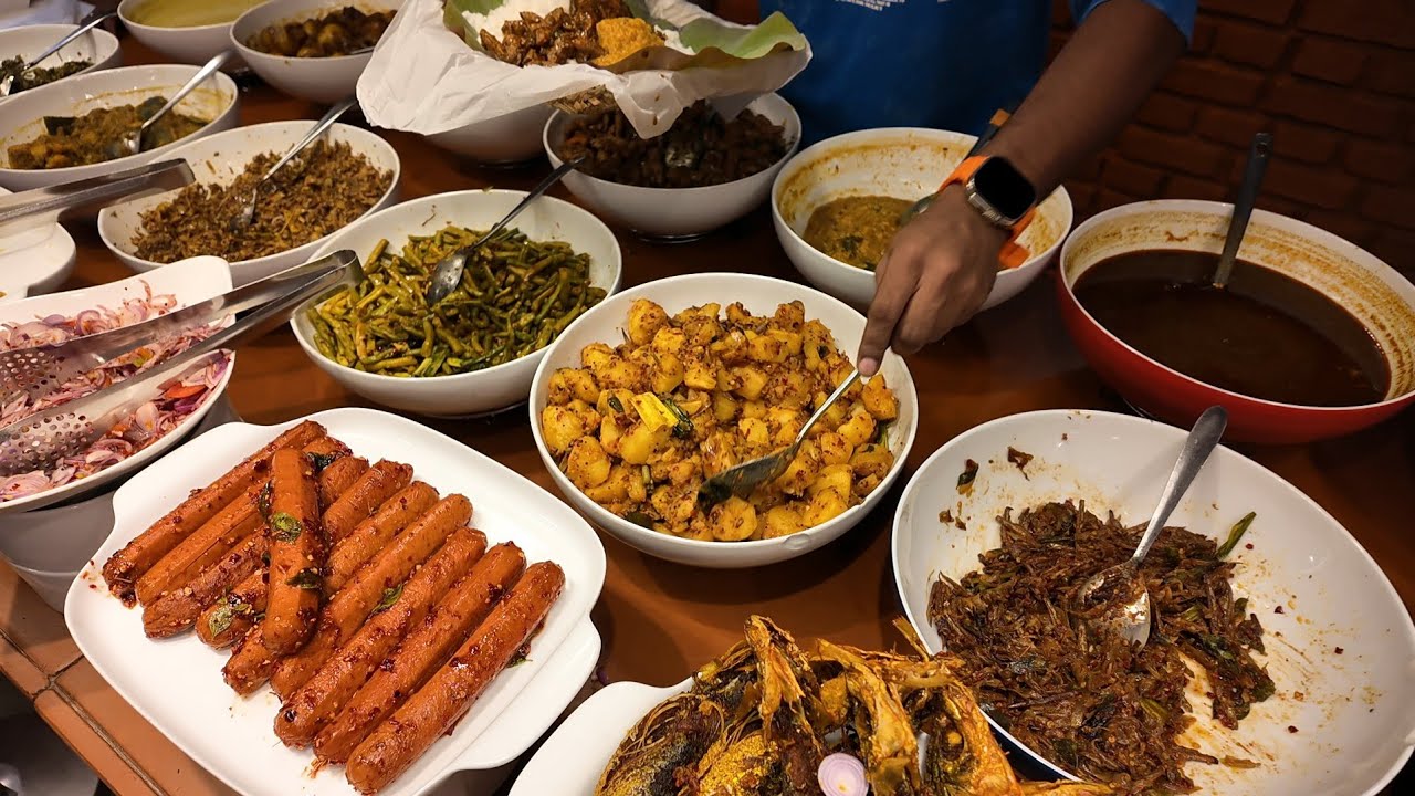 සුපිරි දුන්තෙල් බතක් එක්ක කරීස් ගොඩායි 😋😛🤪  Rice and Curry at Gami Gedara ...