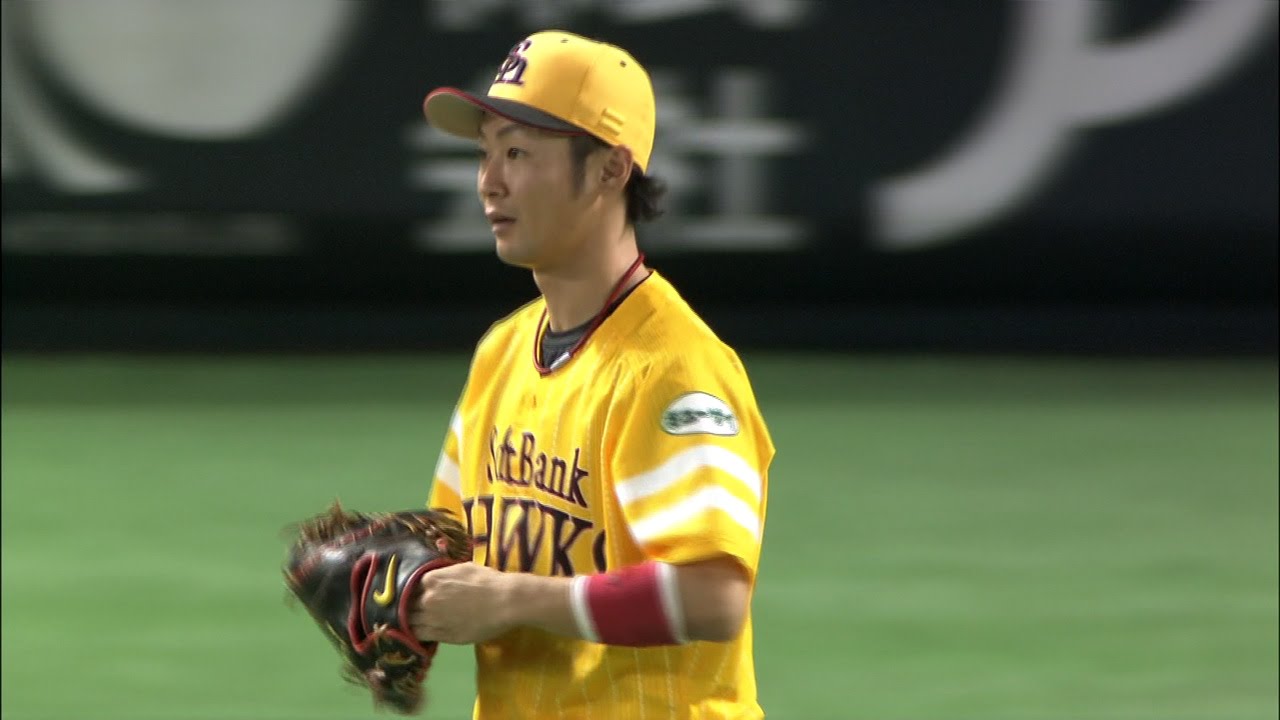 プロ野球パ】ファースト・明石魅せる！バント飛球をスーパーキャッチ 