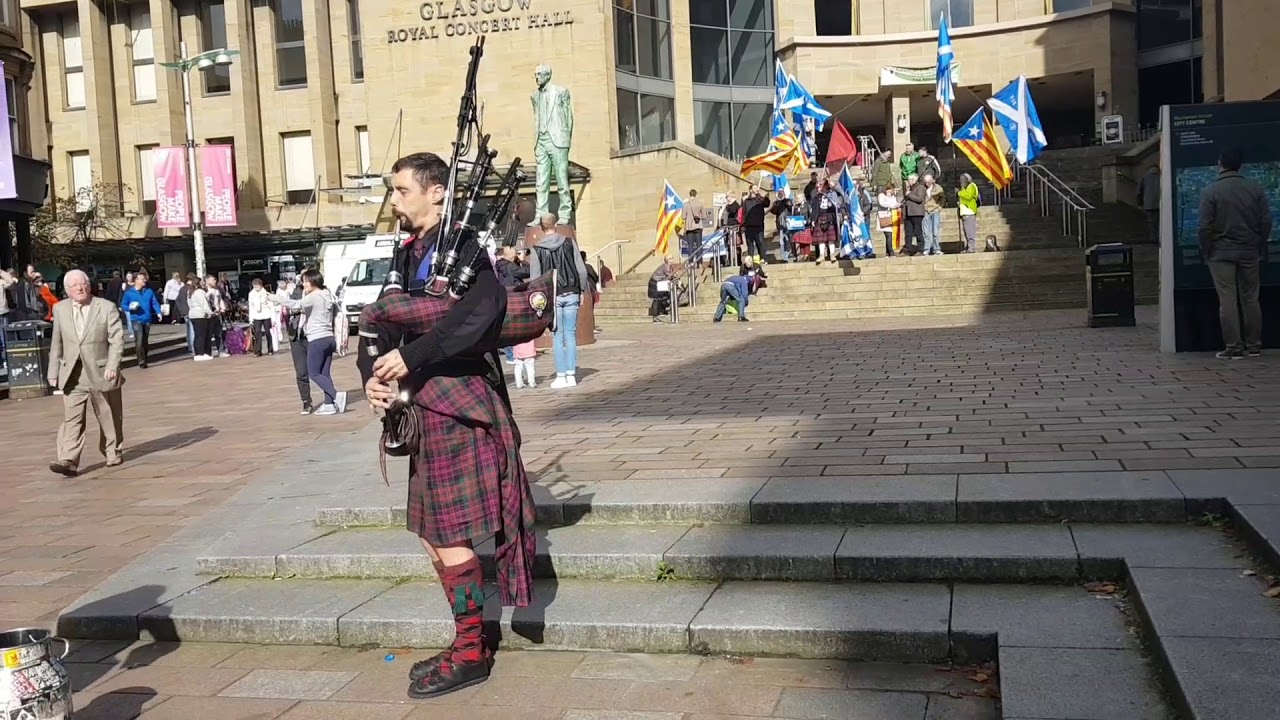 Flaming bagpipes in Glasgow YouTube