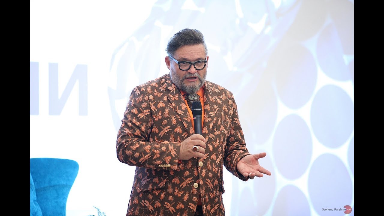 Александр Васильев в Цум Воронеж Тренды 2019 - YouTube