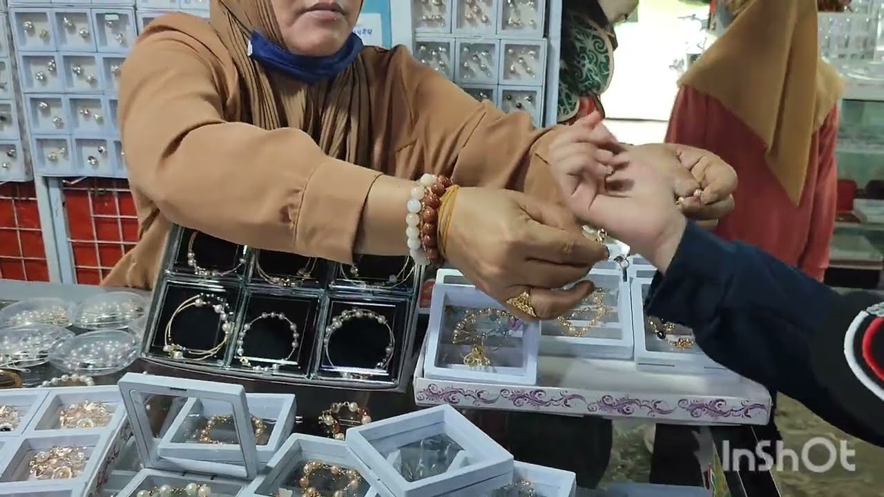 Pasar Filipina Kota Kinabalu Sabah || Pasar Kraftangan.Tarikan Pelancong ke Kota Kinabalu Sabah.