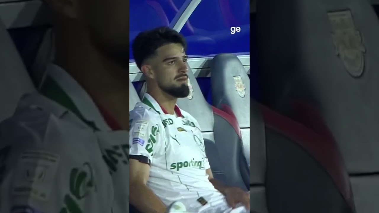 FLACO LÓPEZ FICA IRRITADO NO BANCO DE RESERVAS APÓS SER SUBSTITUÍDO | #shorts | ge.globo