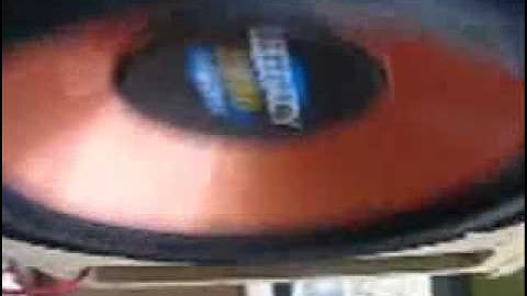 12vdb.com - car audio database: Legacy 12.1