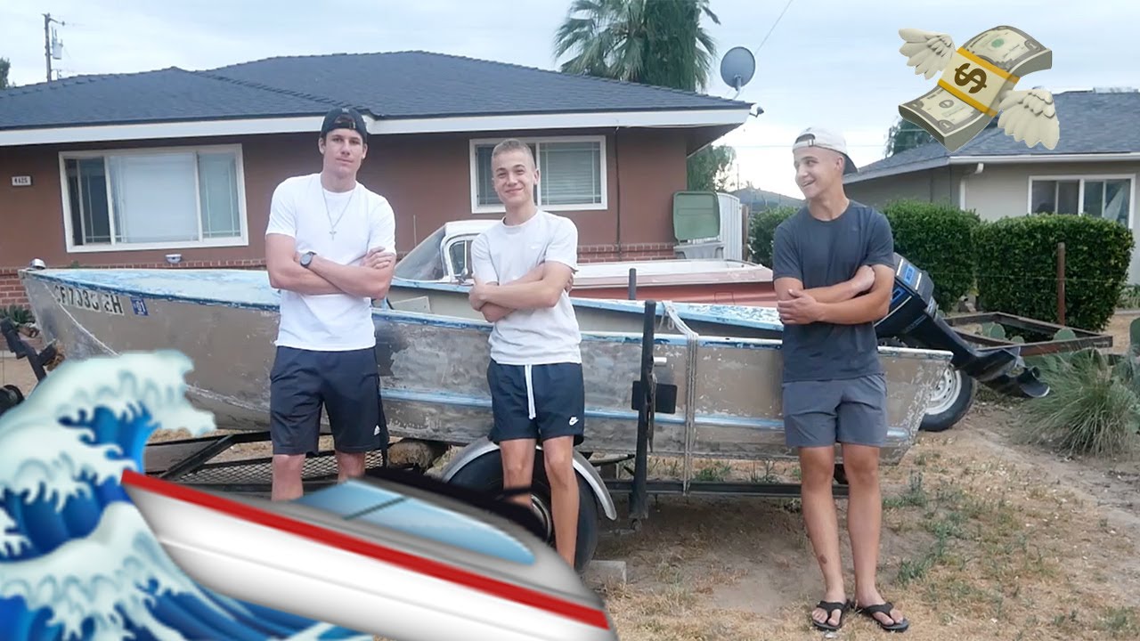 We Bought a BOAT (VLOG 24) - YouTube