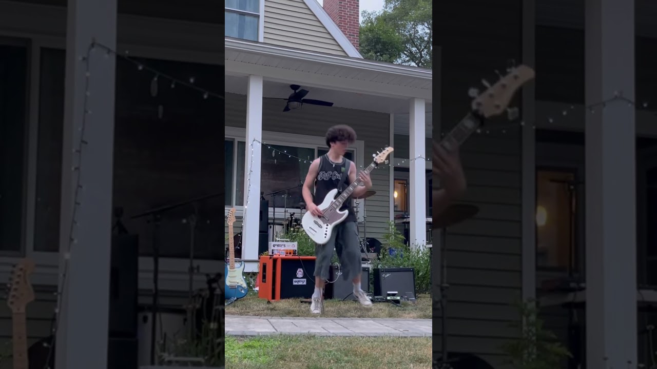 DRUMMER AND BASSIST STOP PLAYING BEFORE LANDING INTENSE TIGHT CLEAN HITS