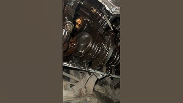 Jeep Crank shaft seel leaked 😯#trending #shorts #ytshorts #viralvideo #jeep #automobile #automotive