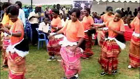 Katonda Yebale (Video) - Betty Muwanguzi - Ugandan Music