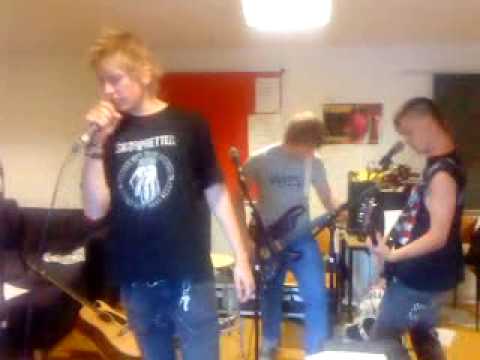 HAMP - Brainwashed (Casualties Cover)