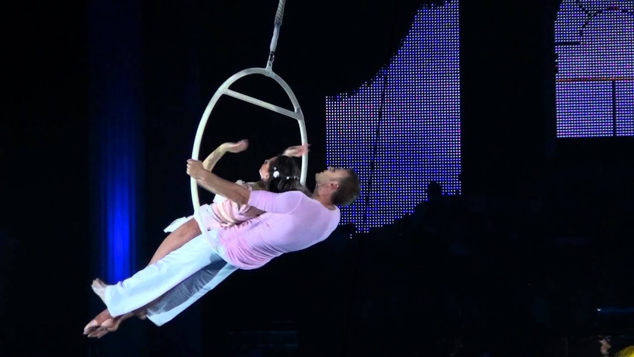 Воздушный дуэт в кольце (2011)