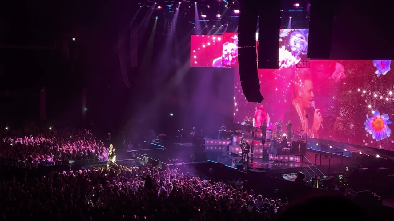 Robbie Williams - She’s the one live at Glasgow ovo hydro 24/10/22