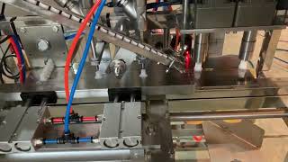 Automatic linear two head spout pouch liquid yogurt milk filling cap sealing machine