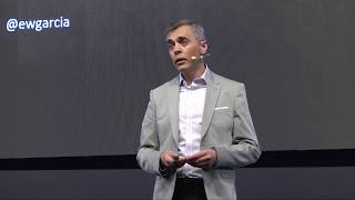 Builders in the API Economy | Eugenio García - GeneXus #GX29 (inglés)
