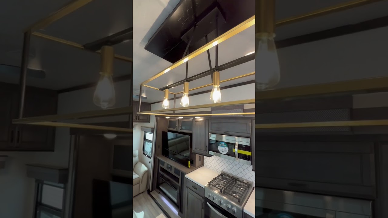 $94,009 for this beauty! 2022 Cedar Creek 38EBS 