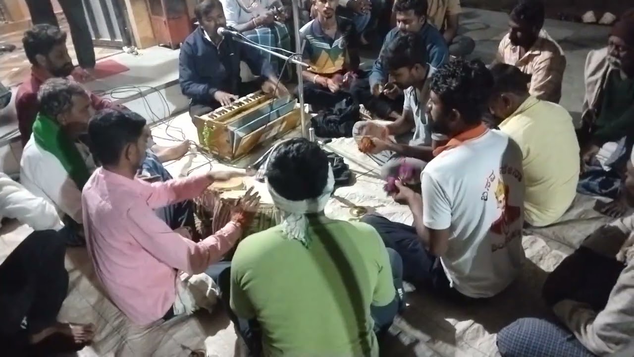 ಹಾಡಿದವರು ಶಂಕ್ರು ಮಾಸ್ತರ ತಡಕೋಡ