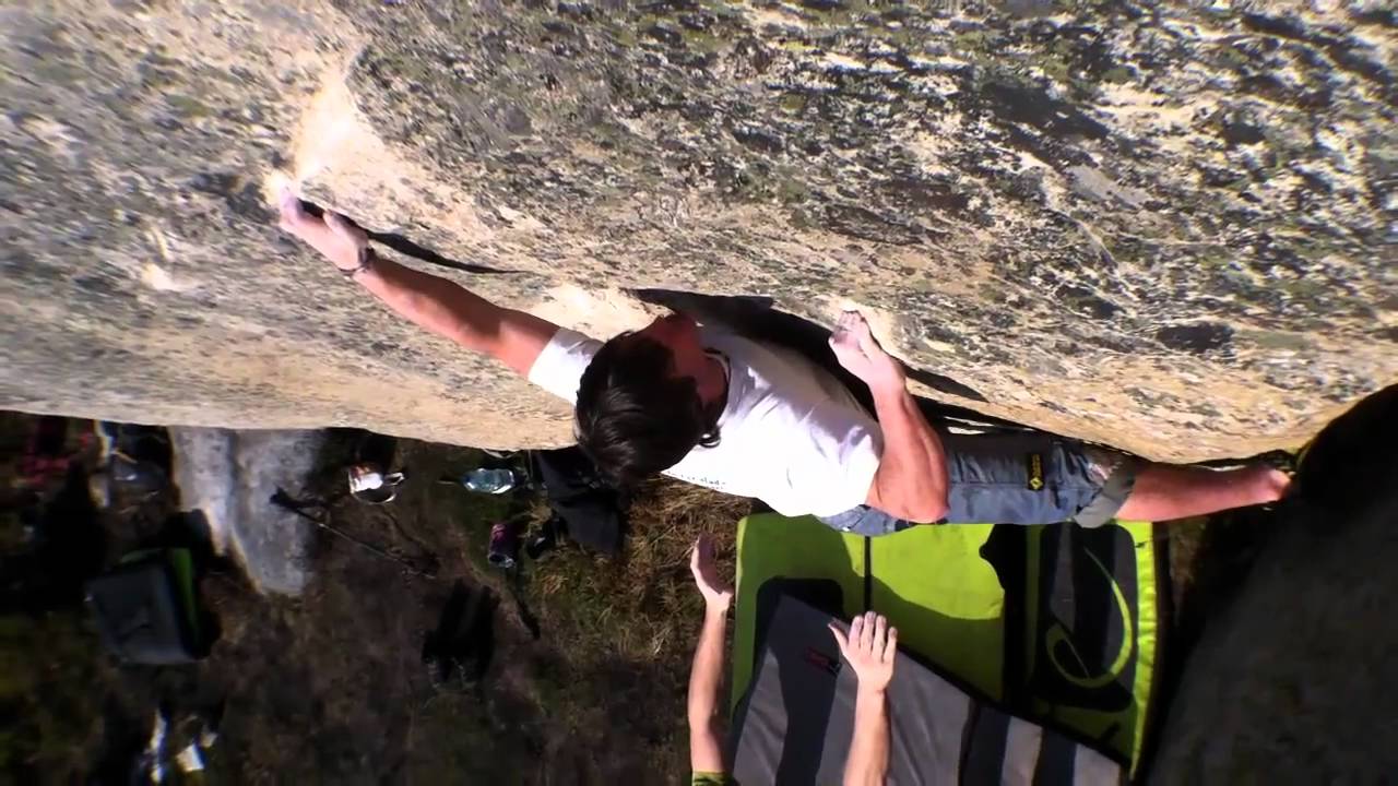 Vivobulder. Escalando en Santa Gadea