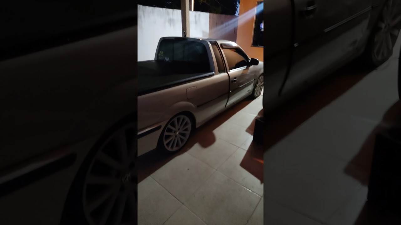 Saveiro G3 baixa e malada de som