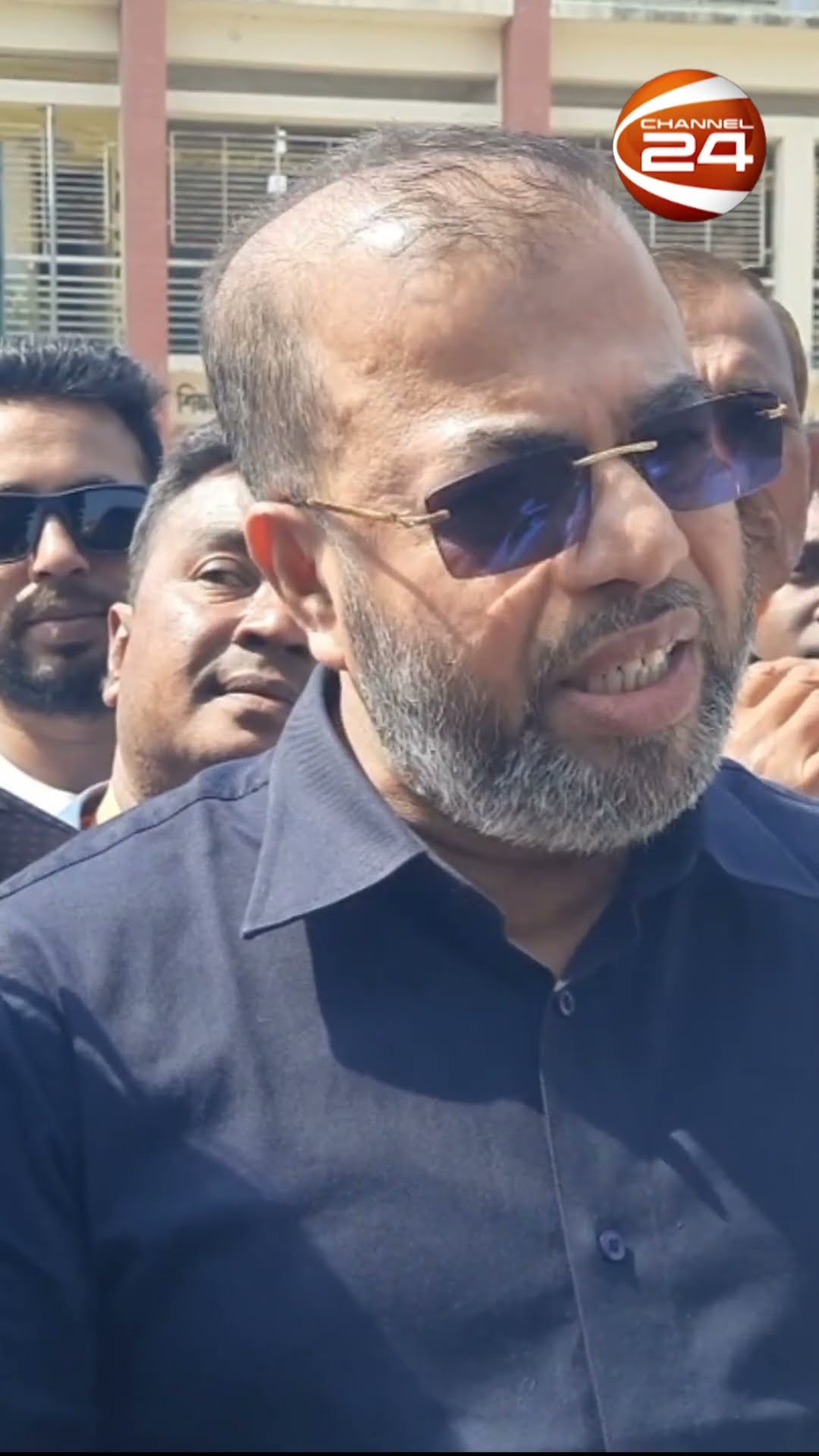 মোংলায় আ. লীগের নেতাকর্মীদের বিএনপিতে অনুপ্রবেশ করে ঘের দখল ও চাঁদাবাজীর অভিযোগ