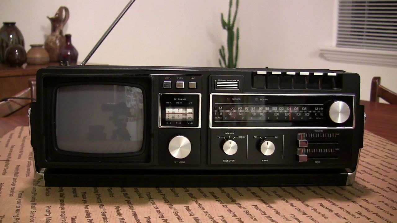 ラジオ・コンポ National TV/RADIO/CASSETTE RECORDER Vintage JVC Radio TV Cassette Recorder, Retro JVC Nivico