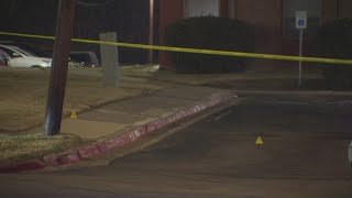 Dallas police investigate deadly shooting at Dallas apartment complex