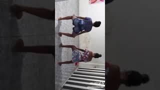 Meninas Arrasam Dançando Funk