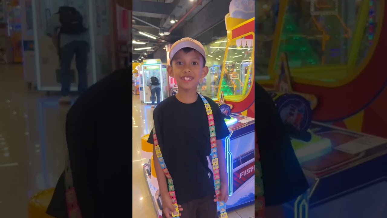 Main ke funworld mall Nagoya hill