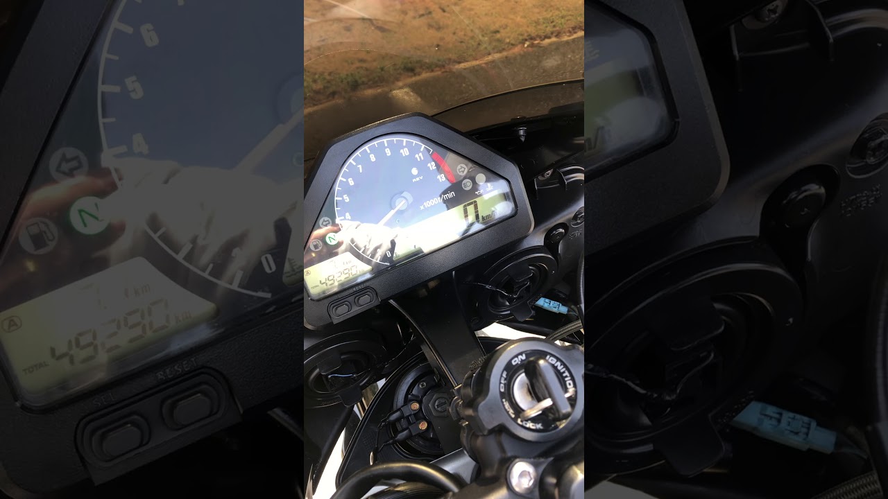 売約済みCBR1000RR 逆車 SC57 TSRマフラー仕様 - YouTube