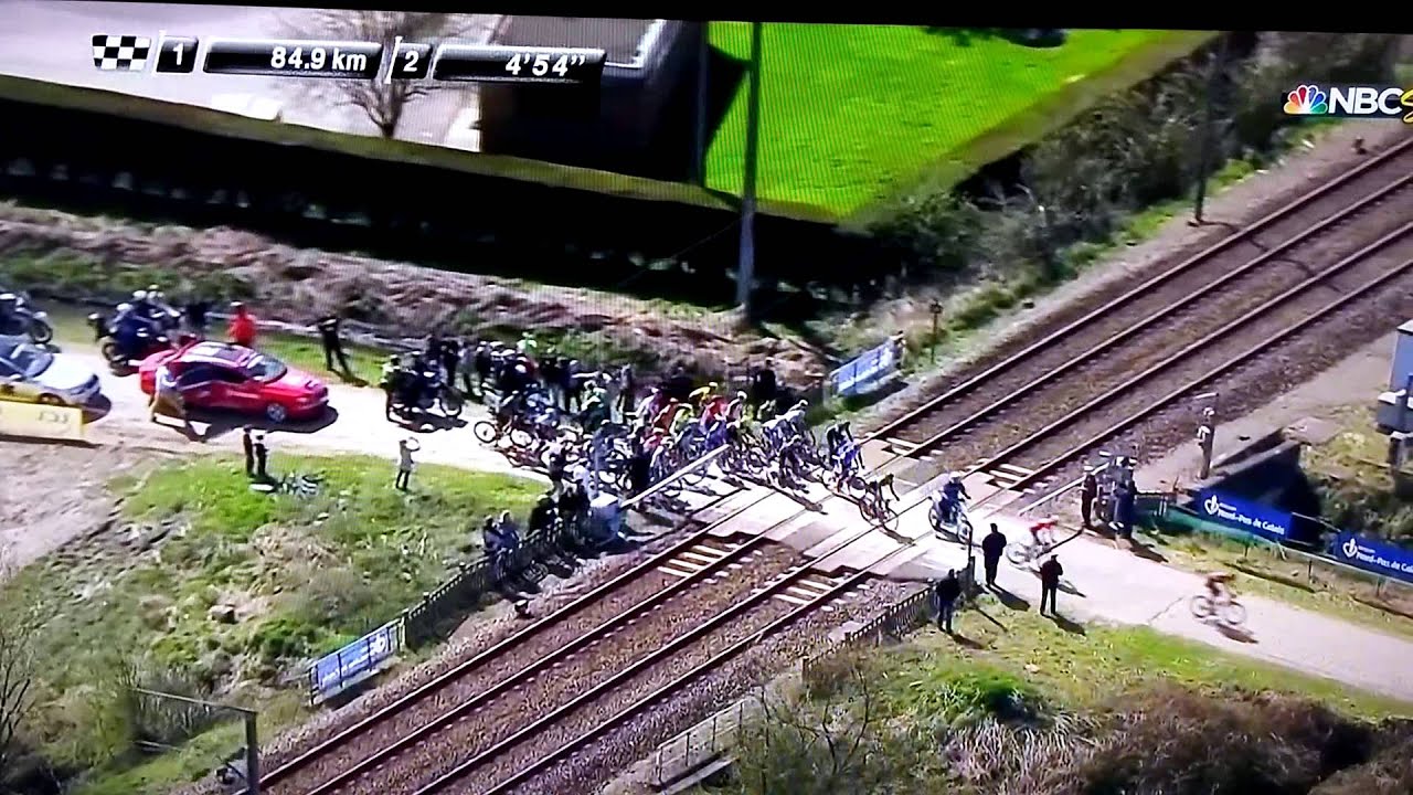 Close Call! Paris Roubuix 2015