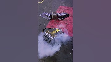Rookie Bot Tears A Legendary Bot To Pieces | BATTLEBOTS