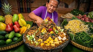 🚨 HUGE FIGHT! Mbah Seabad's entire portion of Rujak Cingur from Gunung was Sold Out in 2 Hours! 🤤🔥