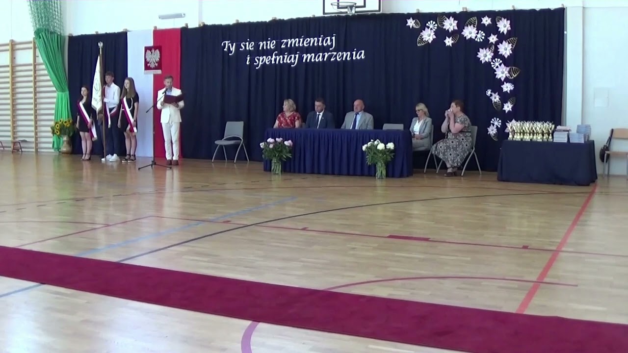 Zakończenie roku szkolnego klas VIII w  SP nr 2 w Płońsku