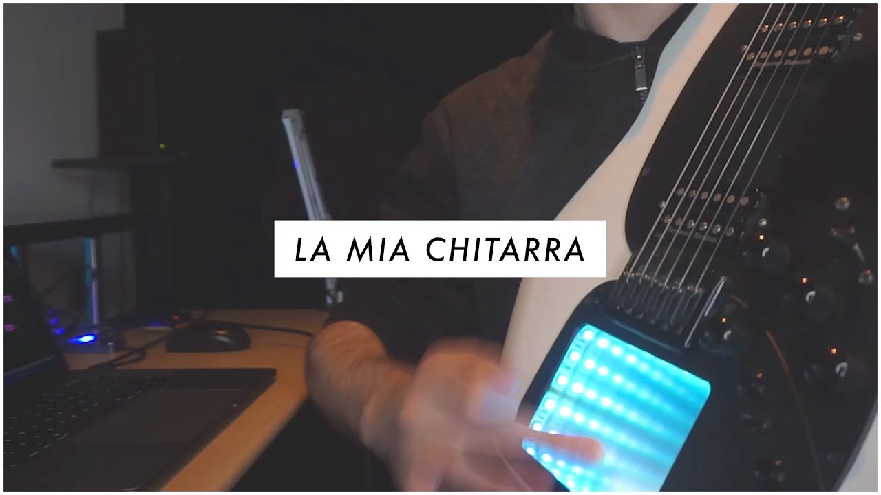 Vi mostro la mia chitarra e tutte le sue funzioni - YouTube