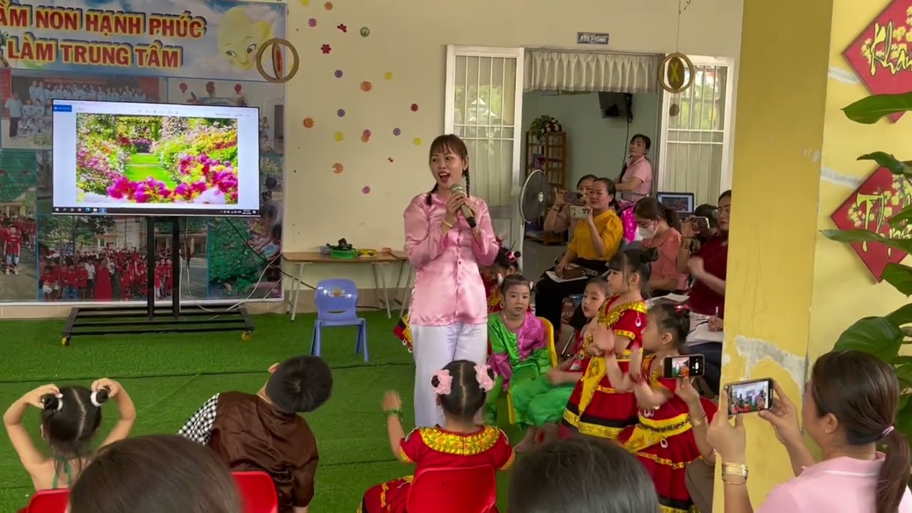 Hoạt động GD âm nhạc Nghe hát Lý Cây Bông dân ca Nam Bộ