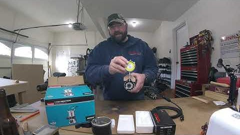 CNC Router Spindle Runout Check with Homemade Dial Indicator Base