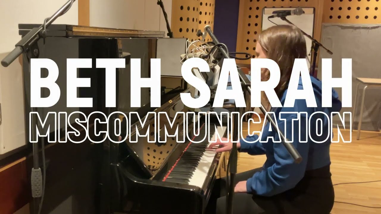 Miscommunication (Live acoustic) | Beth Sarah