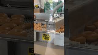 The Krispy Kreme donuts secret is finally revealed!🙀#krispykreme #mississauga #interesting