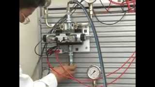 Electrohydraulic Trainer demo.avi.avi