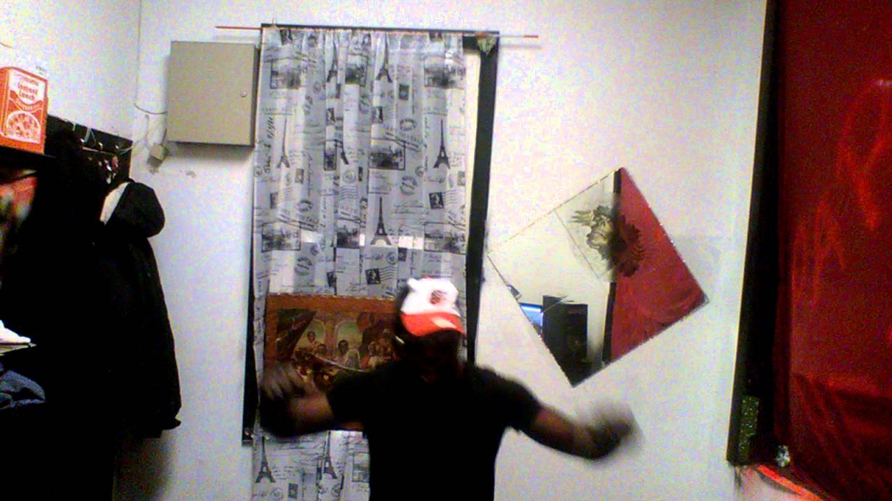 Can I lay my head on ur shoulders YouTube