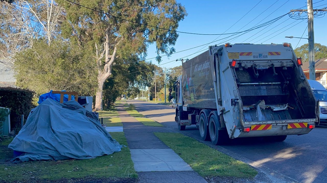 Port Stephens Hard Rubbish Clean-Up - Loud Crunching 