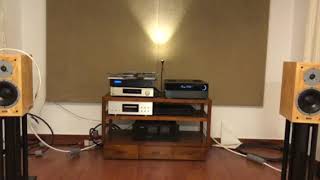 Видео Dynaudio Special 25 - Harman Kardon HK990- Audio Analogue Rossini (автор: Hifi High End)