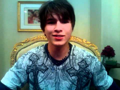 Paul Butcher singing Besame Mucho