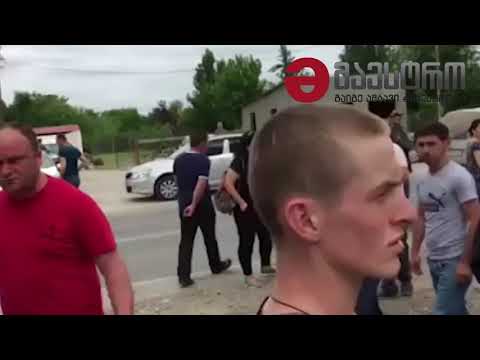 დაპირისპირება ზუგდიდში კახათის 95-ე უბანზე, ერთმანეთს ნიკა გვარამია და ადგილობრივები დაუპირისპირდნენ