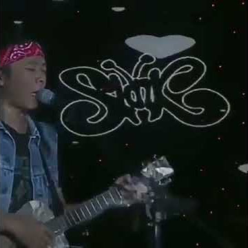 Keren lirik nya!!! Hebat mas bimbim slank😎