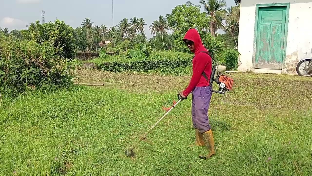 I Was Called Back to Clean This 75-Year-Old Abandoned House #11