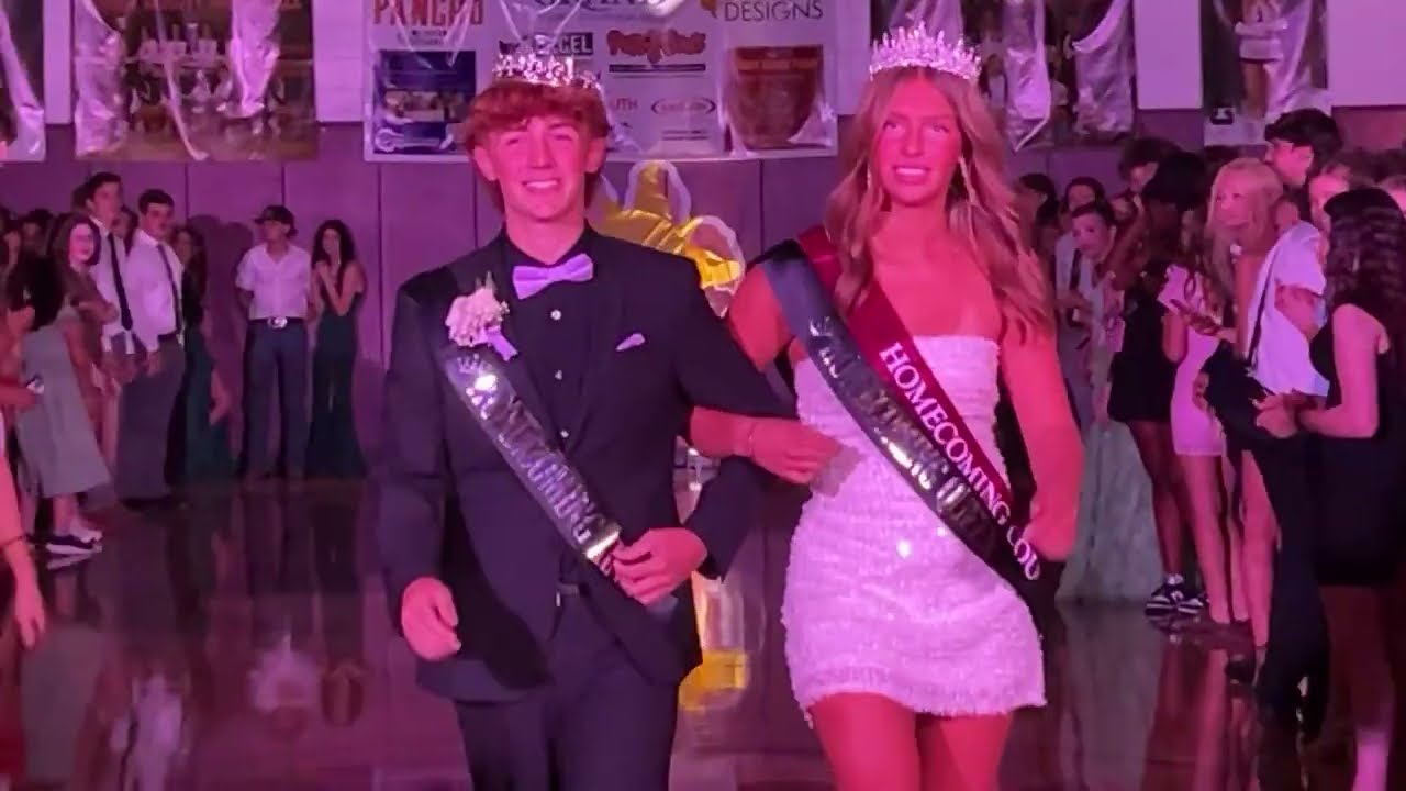 Live at the homecoming dance 2025!