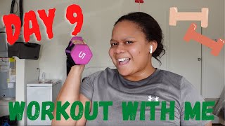 VLOGMAS 2021 DAY 9 - LEG AND SHOULDER WORKOUT by Brittney Janell 17 views 2 years ago 4 minutes, 7 seconds