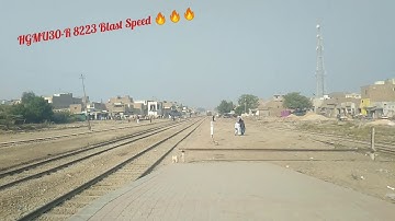 18DN Millat Express Blast Speed Passing From My City Tando Adam Railway Station JNG HGMU30-R 8223
