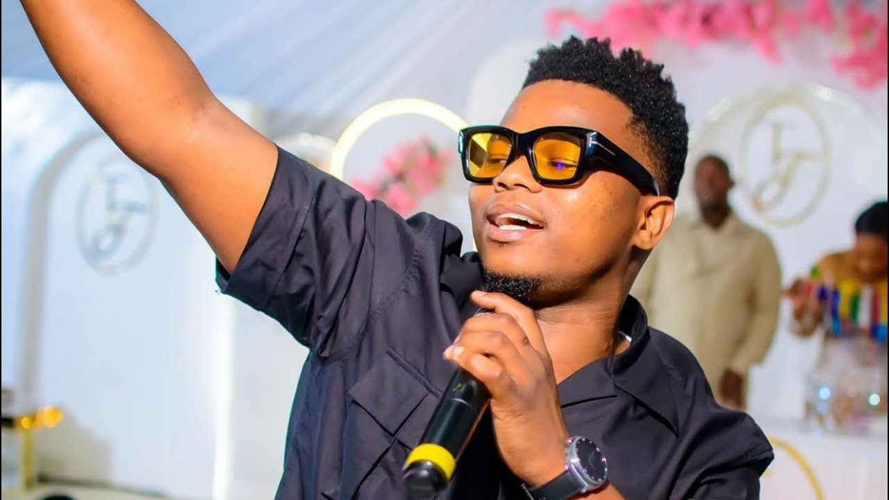 Ayanda Ntanzi- Wahalalela||Sekwanele Medley 🔥🔥🙌