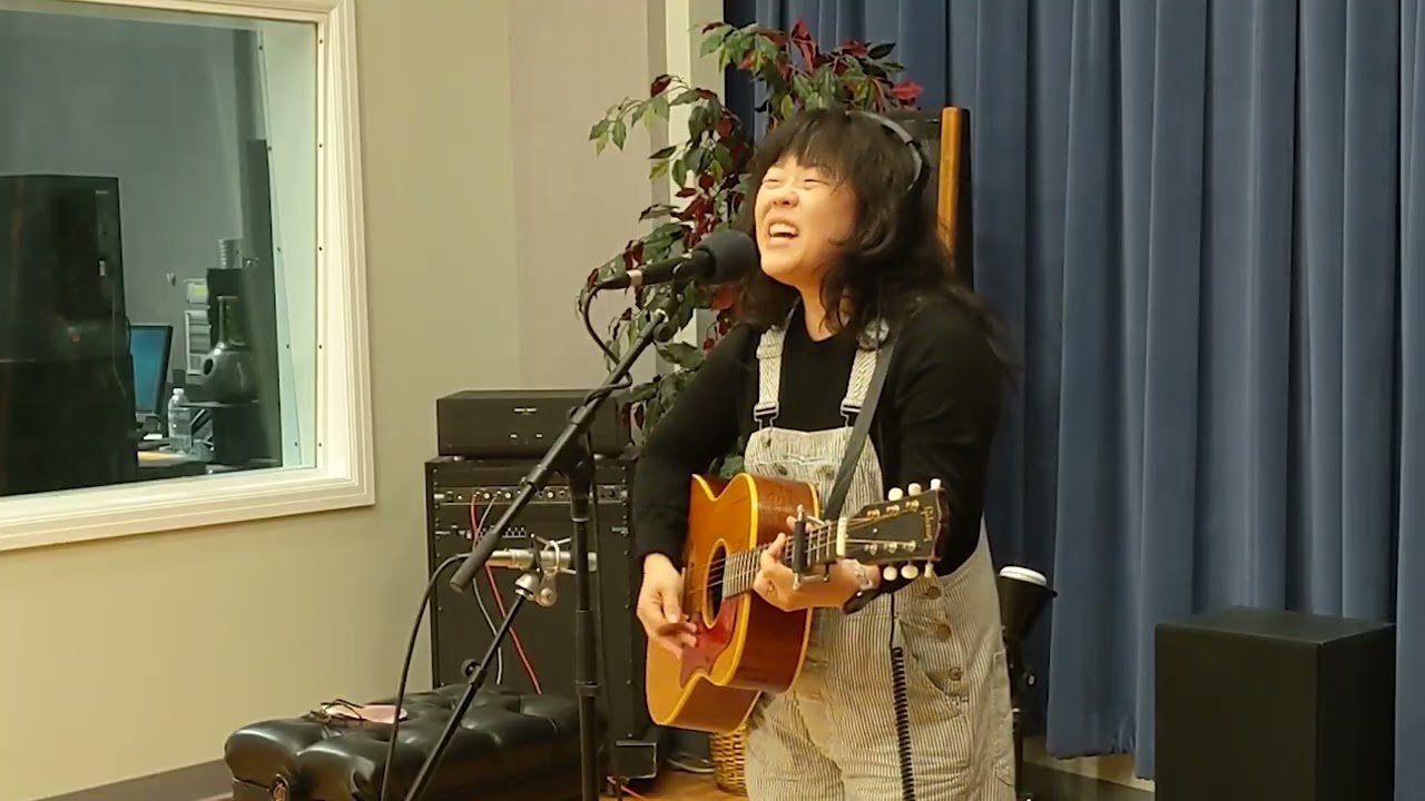 Betty Soo - Henry & Me - In the Kansas Public Radio Live Performance Studio - October 11, 2022